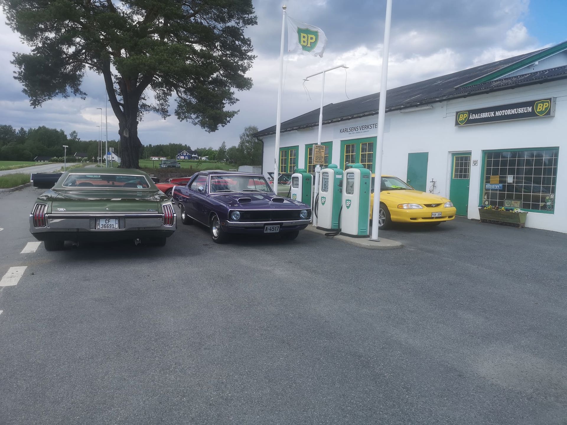 Høsttreff - Besøk på Ådalsbruk Motormuseum